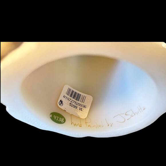 Limited Edition Signed FENTON Satin Glass 8" SANTA FIGURINE 'Santa's List' #4738 - Picture 6 of 8